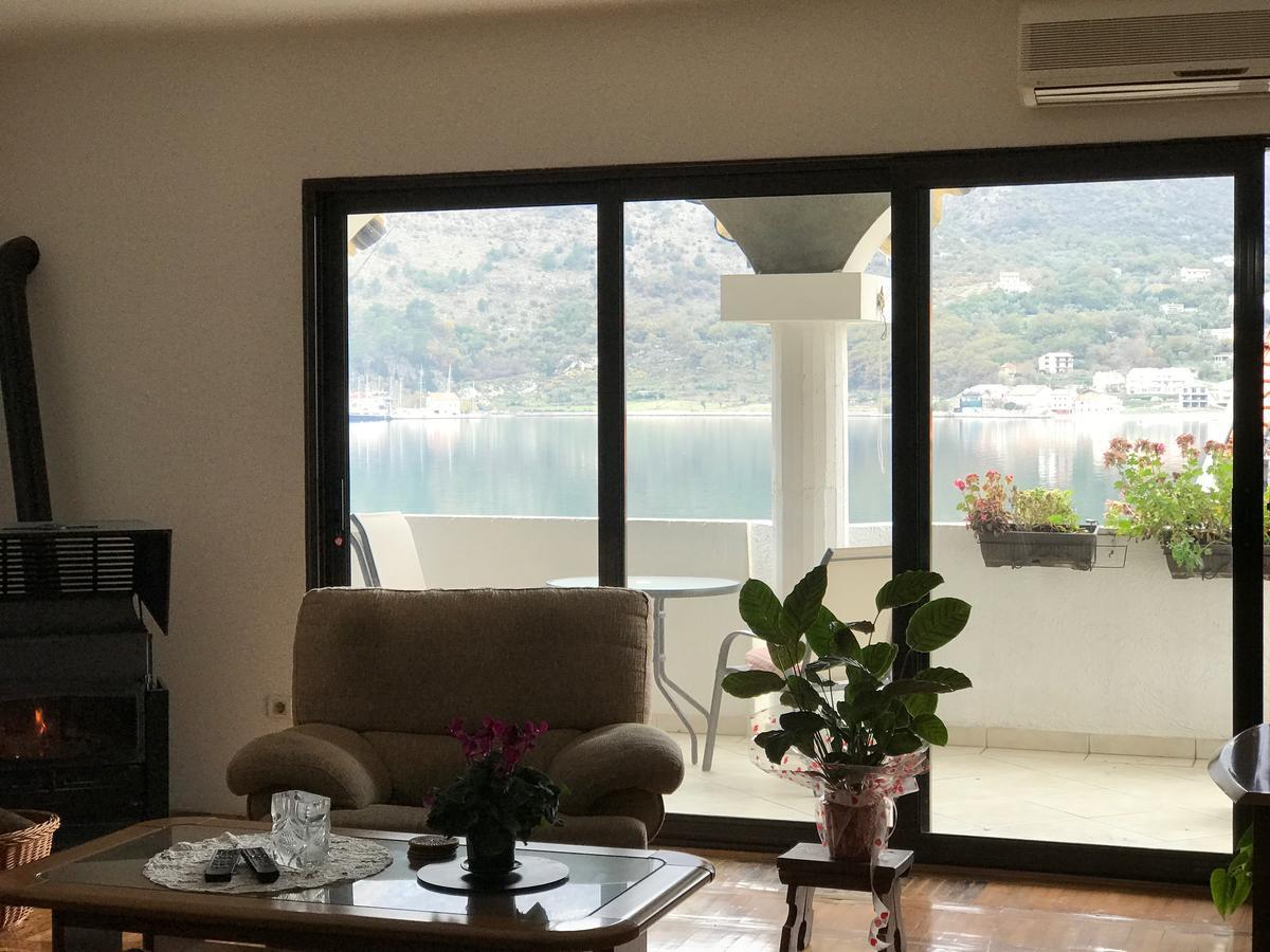 Apartment Jovana كوتور المظهر الخارجي الصورة